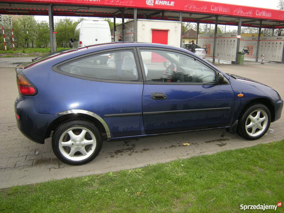 Mazda 323c Łódź
