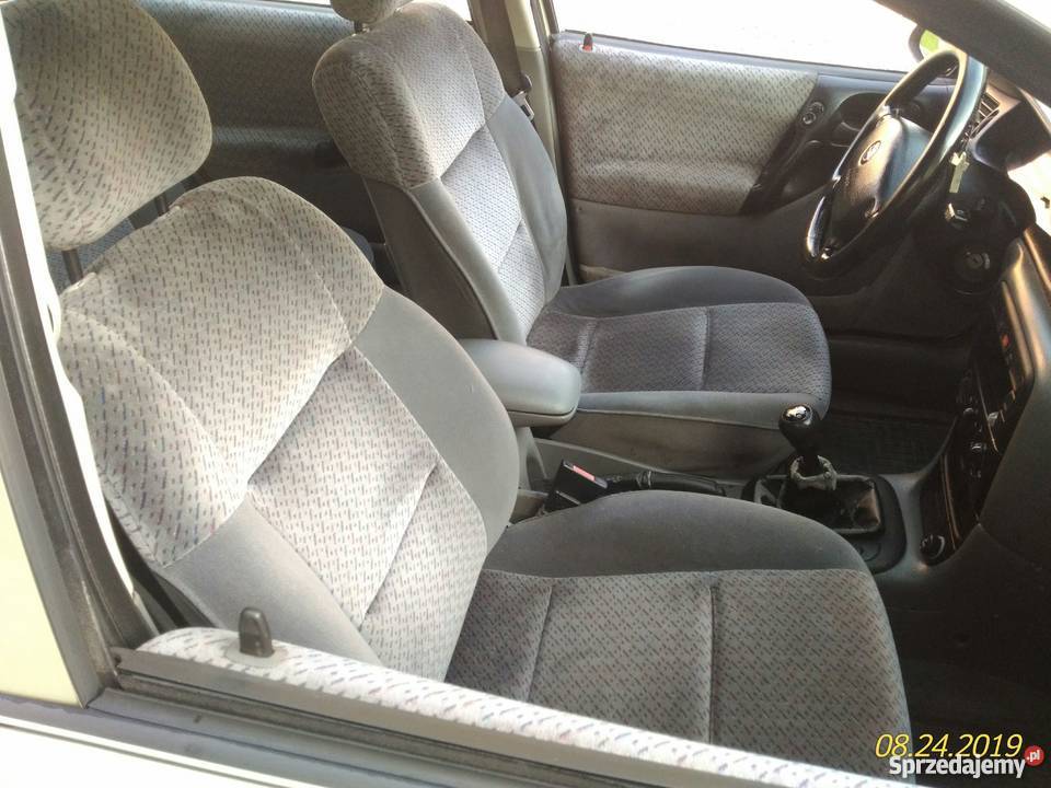 opel vectra b 18 16v 1800cm3 Vectra Ostrowiec Świętokrzyski