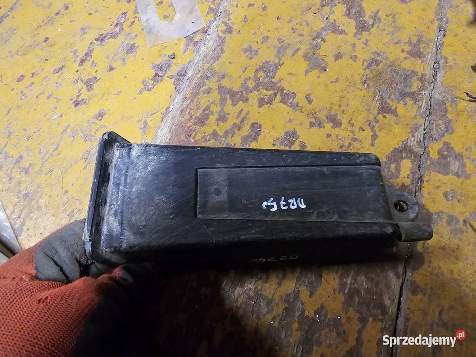 Suzuki DR 800 750 narzędziówka schowek na Jelenia Góra