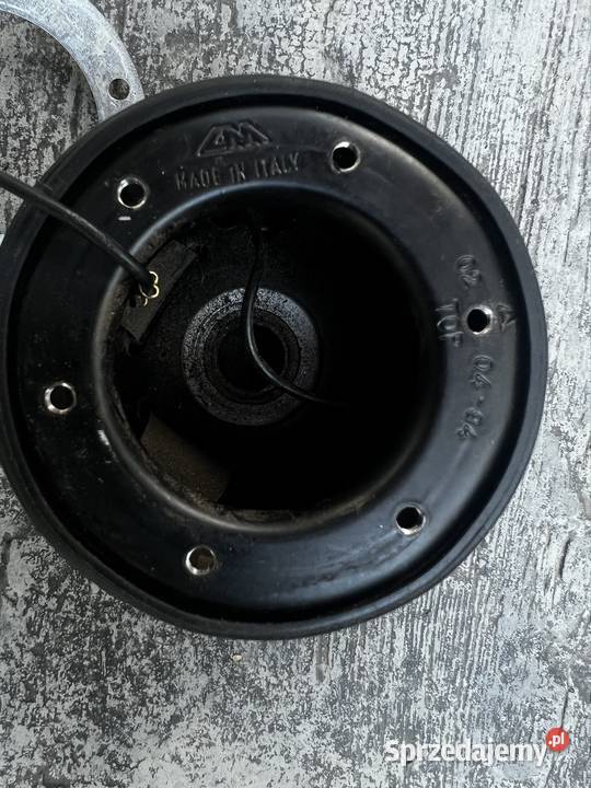 Naba do kierownic sportowych Italvolanti Momo Nowy Sącz