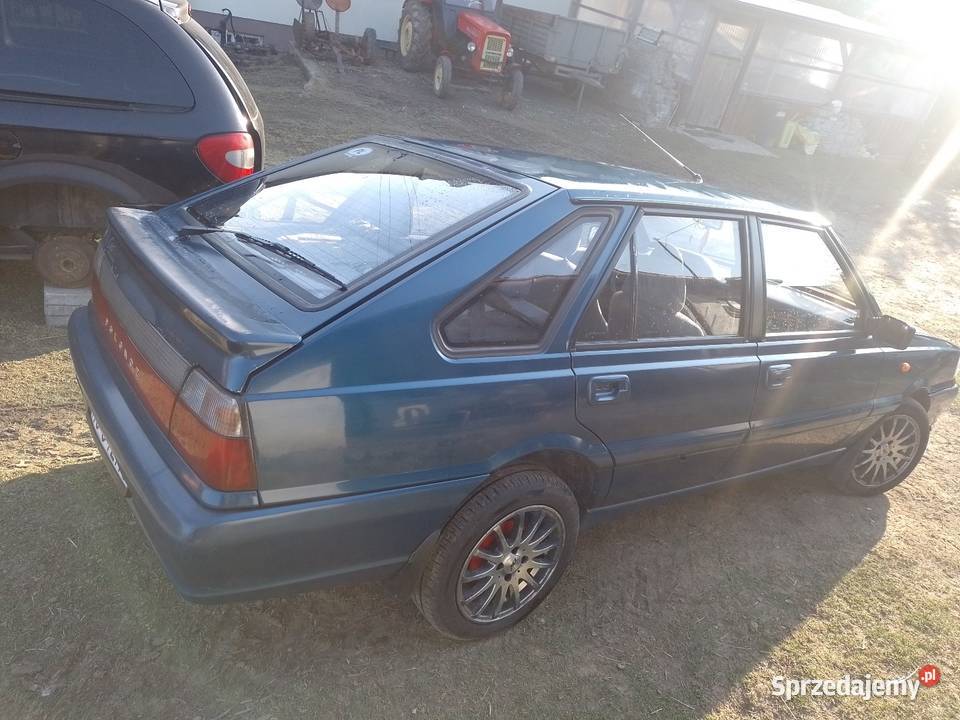 Polonez Caro Plus gli gaz Hatchback Siemiechów