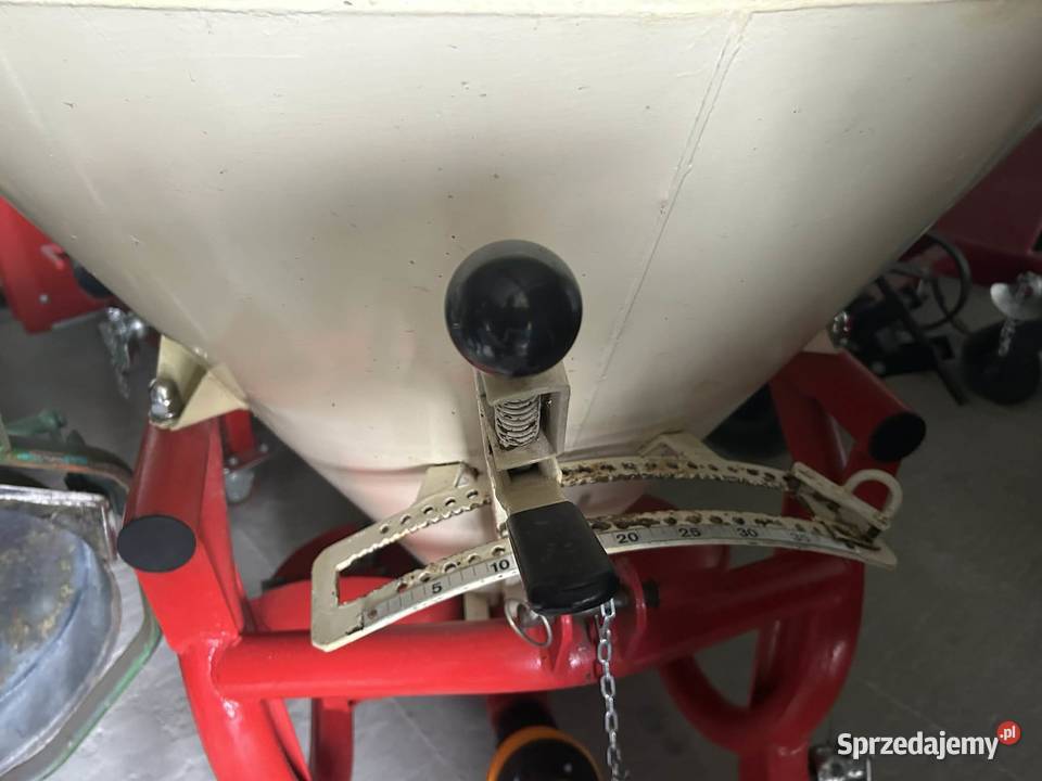 Rozsiewacz nawozów RAUCH Komet ZS 450 świętokrzyskie Opatów