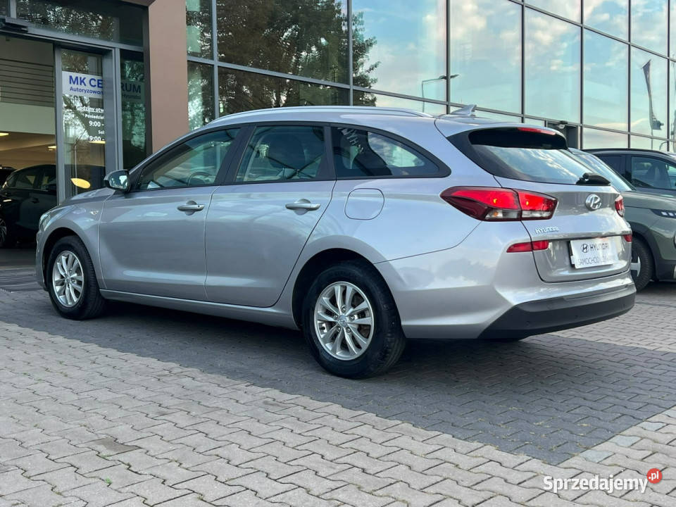 Hyundai i30 15DPI 110 Modern Gwarancja Salon sprzedam