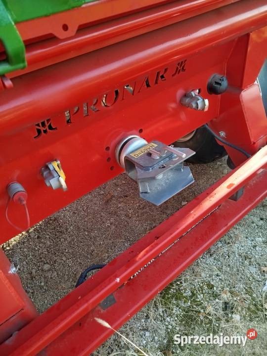 Przyczepa rolnicza dwuosiowa Pronar T672 Przyczepy rolnicze Bełchatów