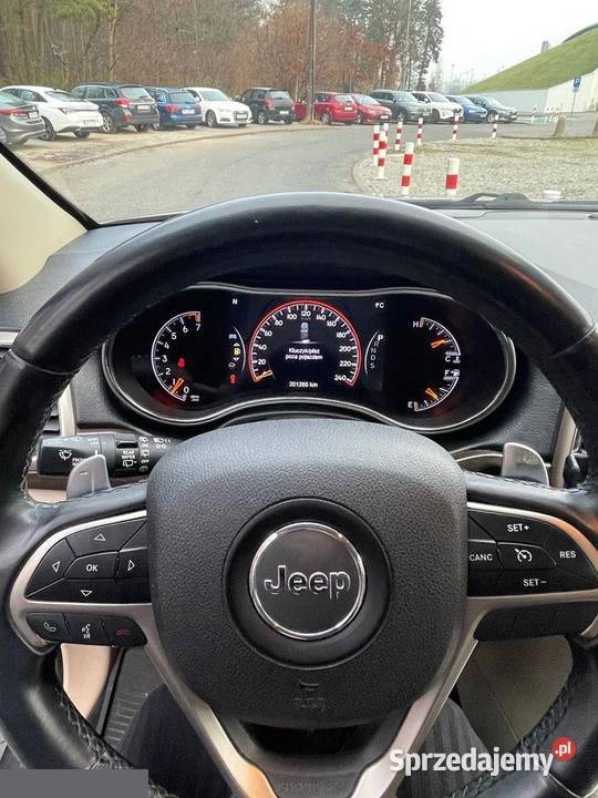 Jeep Grand Cherokee 36 benzyna 285 2014r Czysty automatyczna Grand Cherokee Gdynia