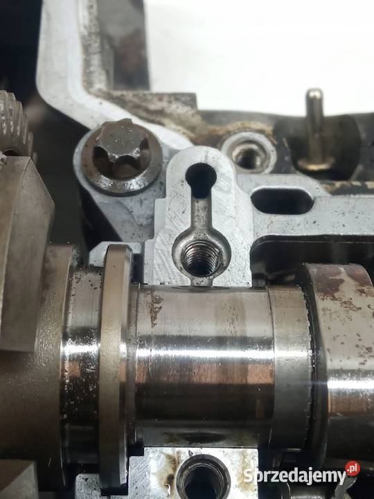 GŁOWICA KOMPLETNA 34231751 201116 20 D B47 Bmw Głowice cylindrów