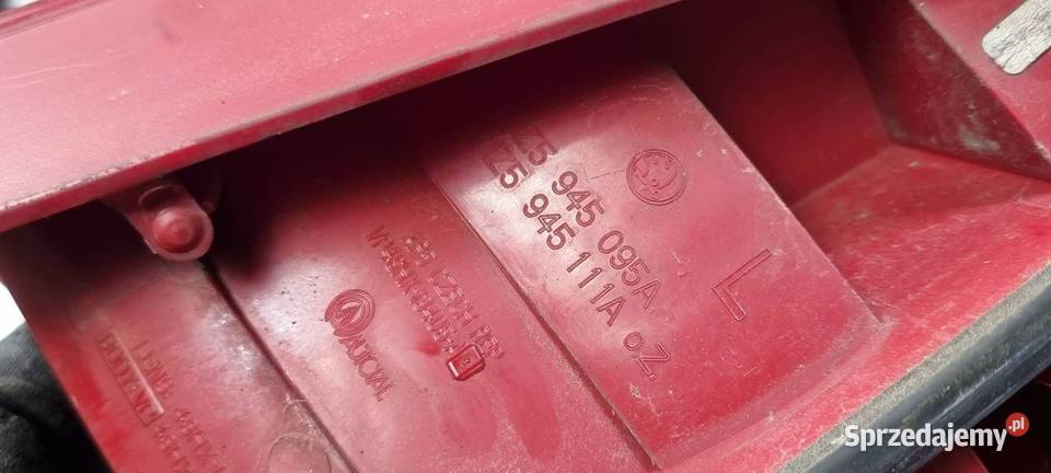 LAMPA LEWA TYŁ SKODA OCTAVIA II 1Z5945095A Lipno sprzedam