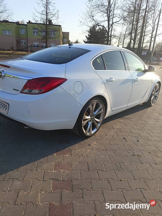 Opel Insignia 20T benzyna 220 automat 2011r elektrochrom. lusterka boczne Bełchatów sprzedam