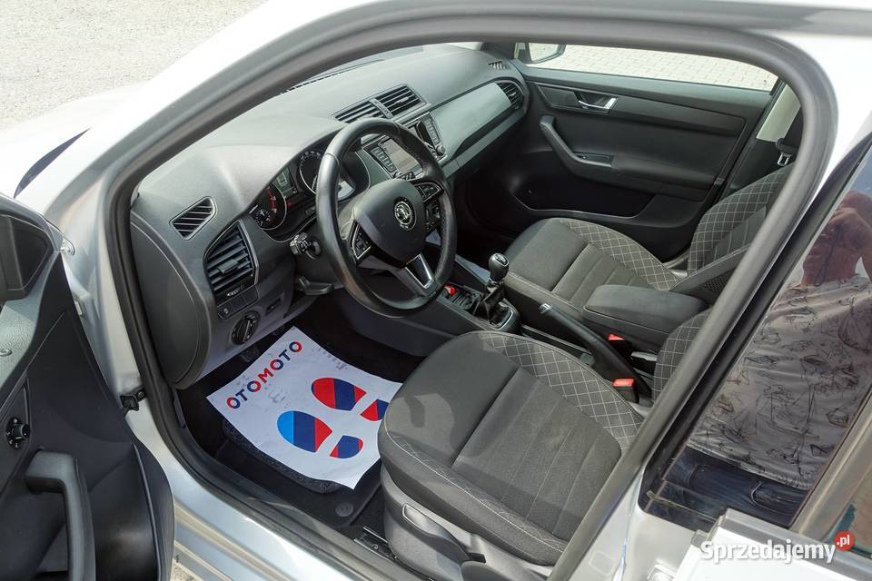 SKODA FABIA 12TSI 90 LED KSERWISOWA BEZWYPADKOWA gniazdo AUX Buczkowice