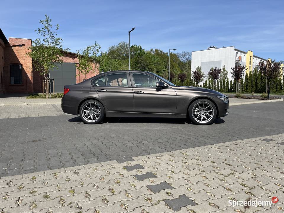 BMW F30 328i xdrive elektrochrom. lusterko wst.