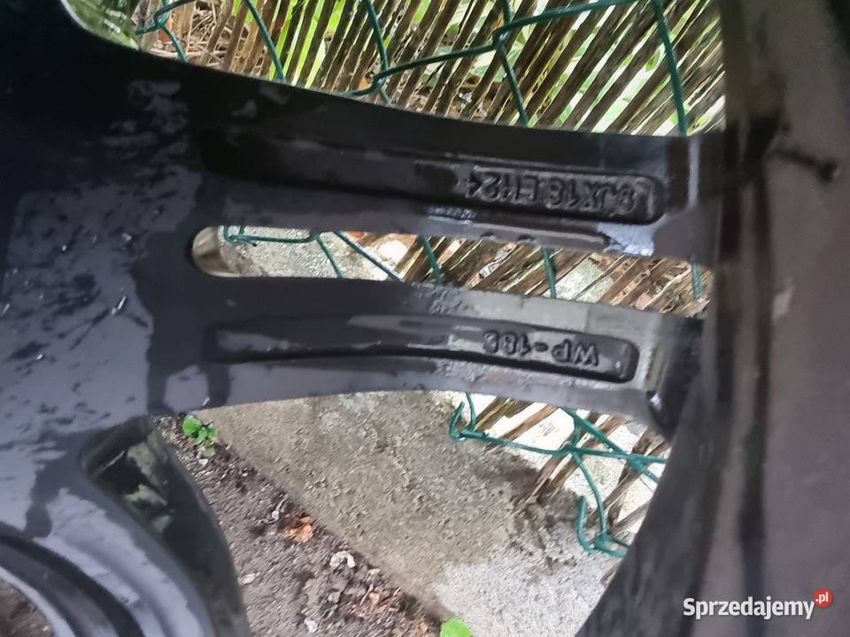 Alufelgi 18 cal BMW X5X6 Opony zimowe 2555518 Trzebiatów