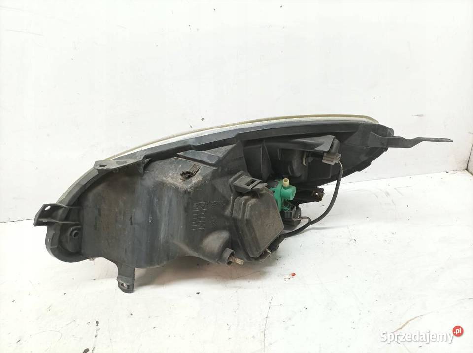 LAMPA PRZÓD PRAWA EU Renault Twingo II 2007 świętokrzyskie