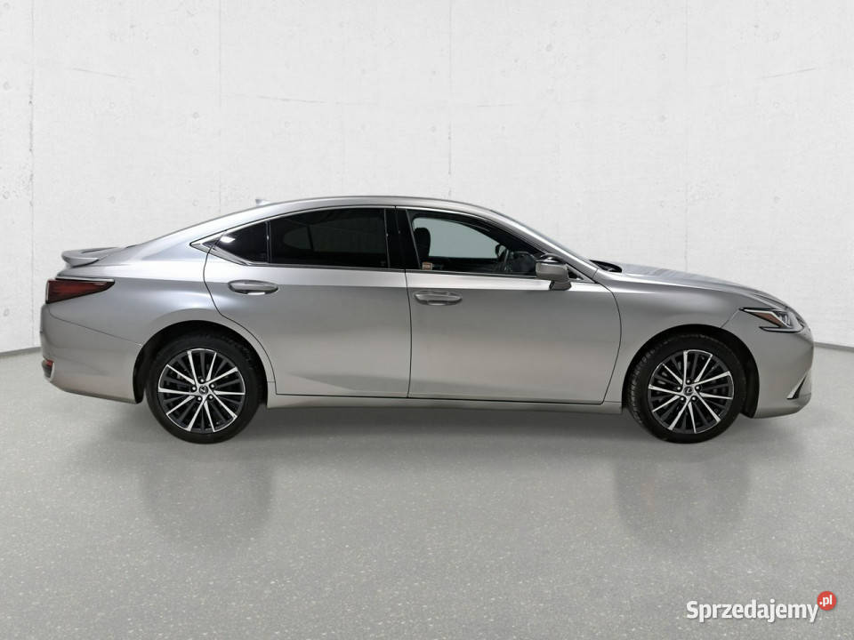 Lexus ES300 Komorniki