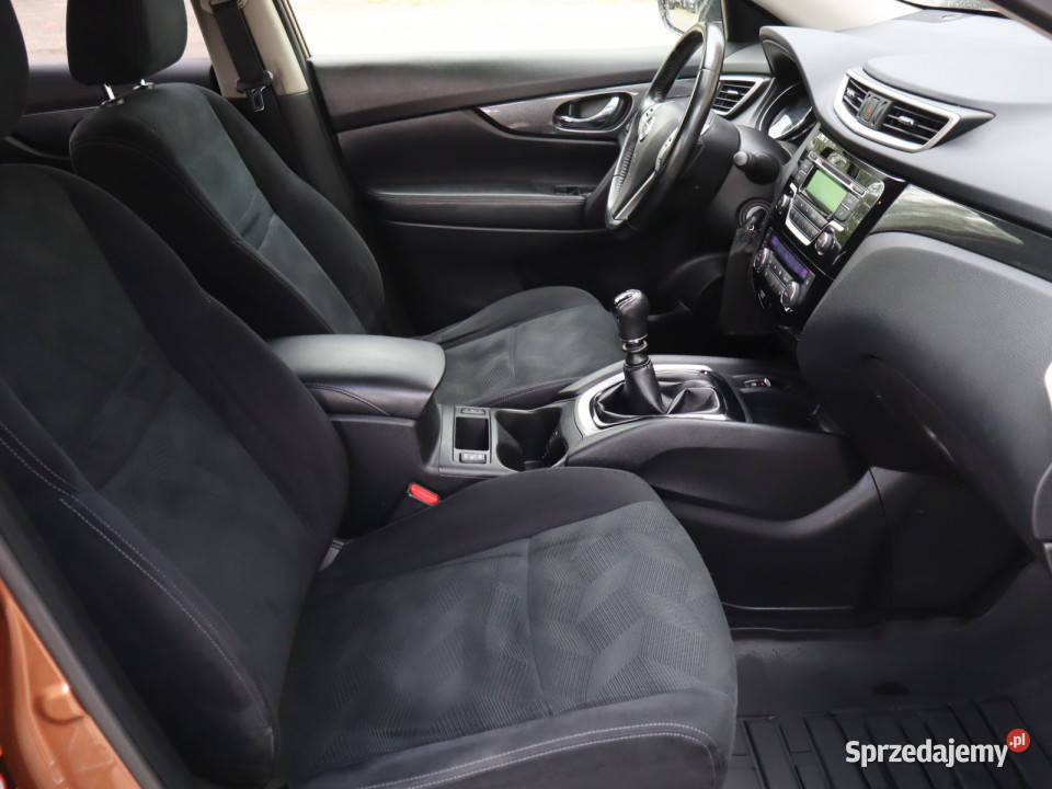 Nissan XTrail 16 DIGT nieuszkodzony X-Trail Katowice sprzedam