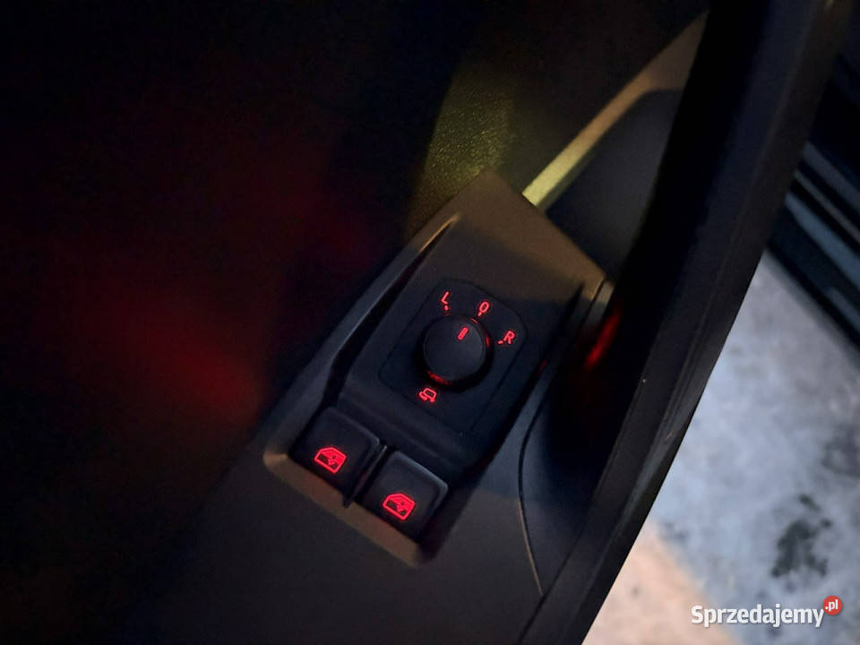 Seat Ibiza 16 TDI Kamera cofania Czujniki centralny zamek mazowieckie