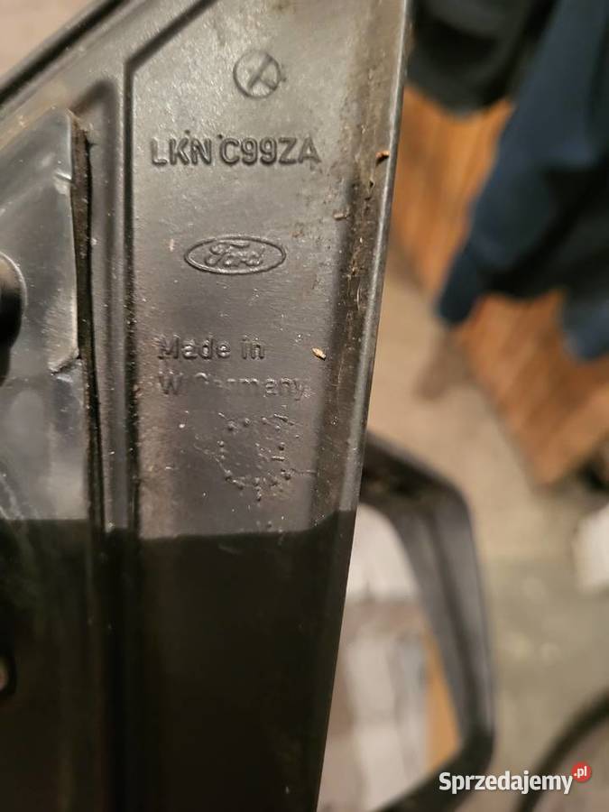 Lusterko prawe Ford Skorpion Scorpio Samochody osobowe Koronowo