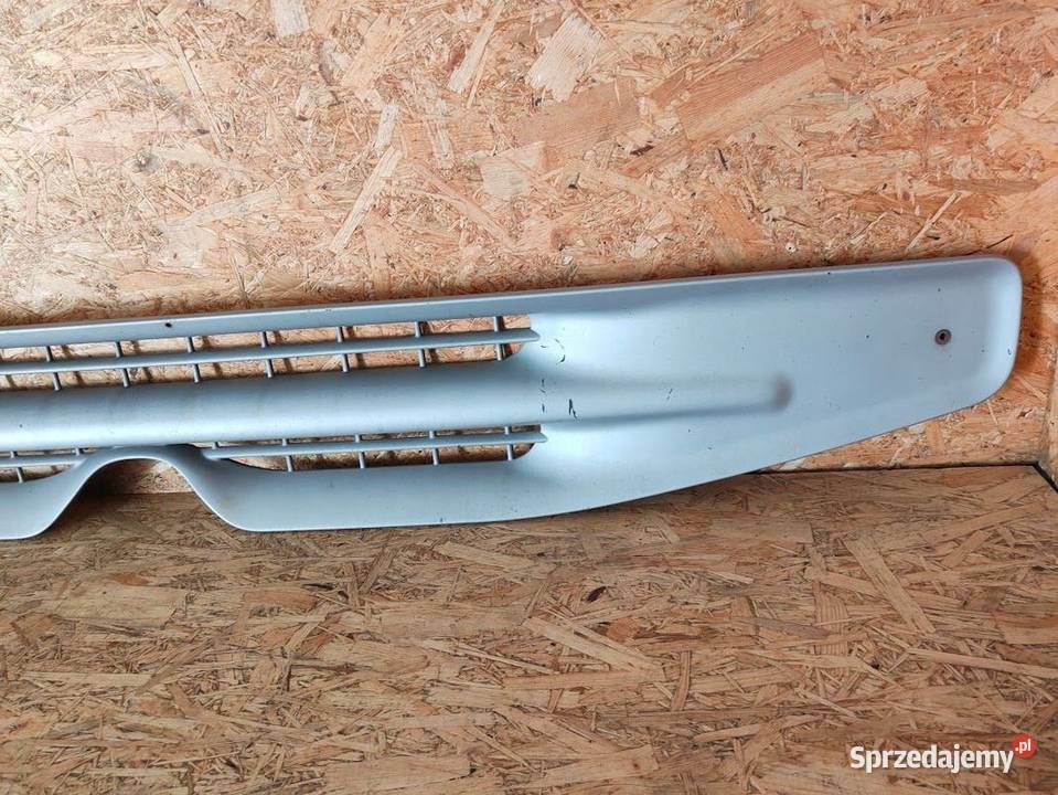 Grill Atrapa Renault Premium I 420 DCi Pleszew