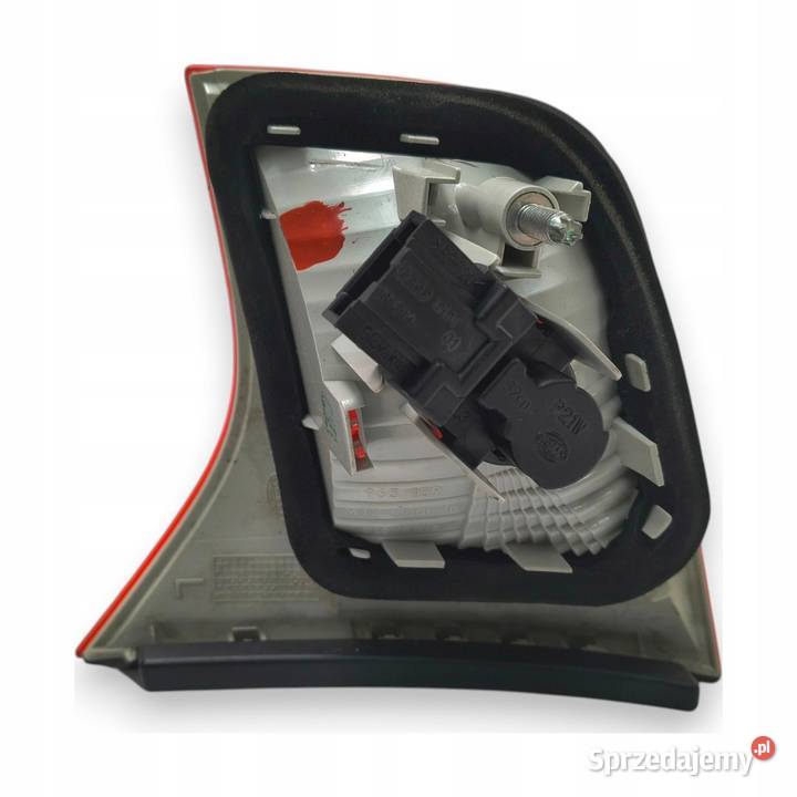 LAMPA LEWA Audi A4 B7 200408r tylna tylnia lewa Chełm sprzedam
