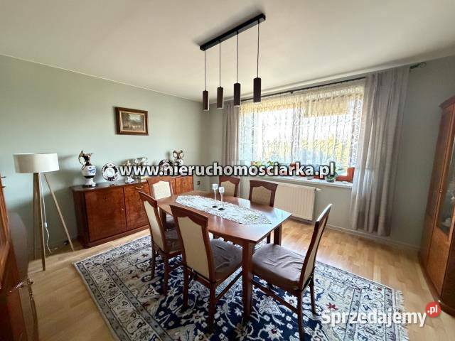 Dom wolnostojący na sprzedaż 225m2 Pogrzebień