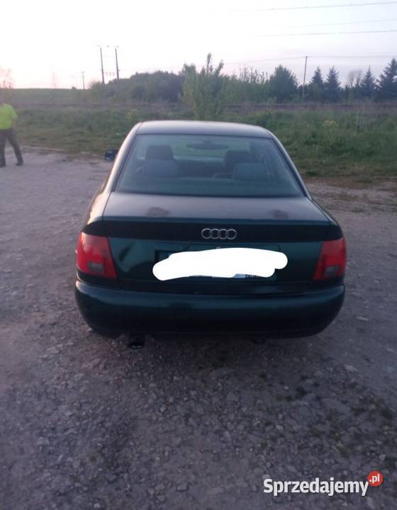 Audi A4 16 benzyna