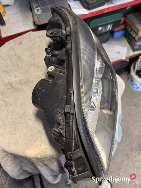 Lampy Xenony zafira a Lampy przednie