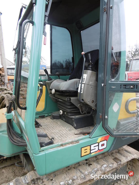 Koparka Yanmar B 50 Rok produkcji 2002 Starachowice