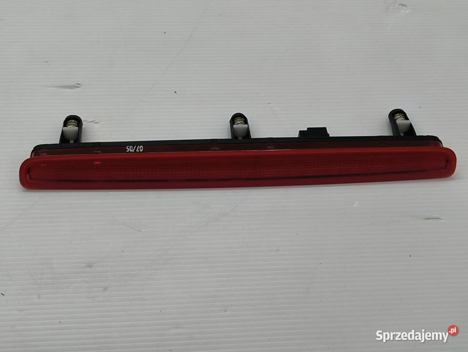 ŚWIATŁO STOP TYŁ W KLAPĘ NOWE ORGINAŁ VOLKSWAGEN