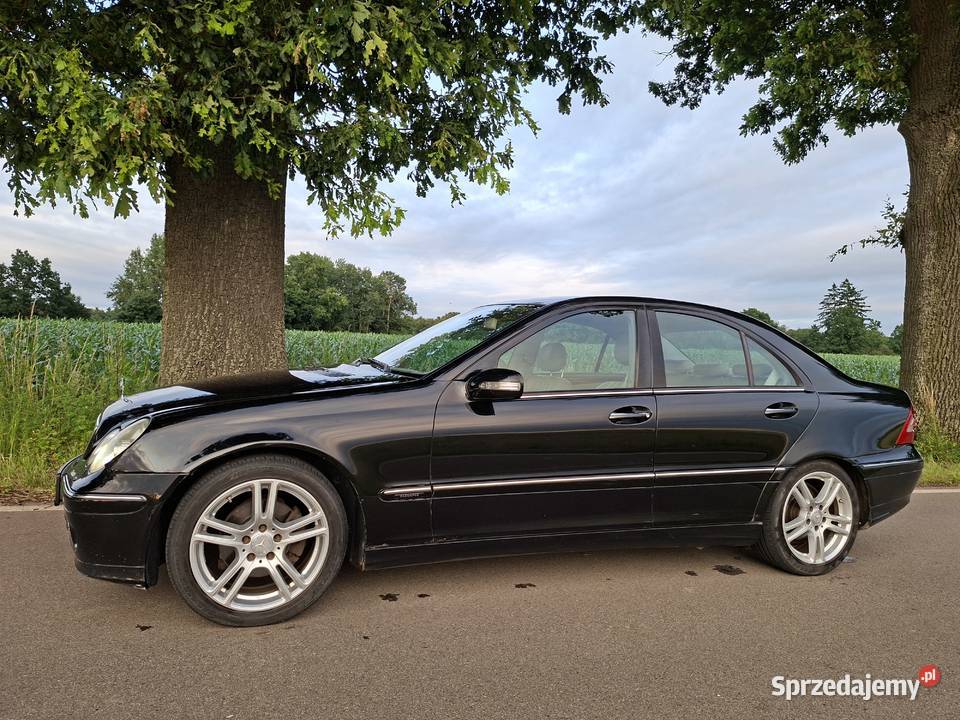 MercedesBenz W203 220CDI Rok produkcji 2008 warmińsko-mazurskie