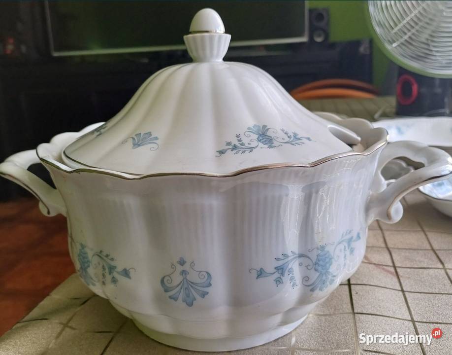 Zestaw porcelany PRL vintage z delikatnymi Kowary