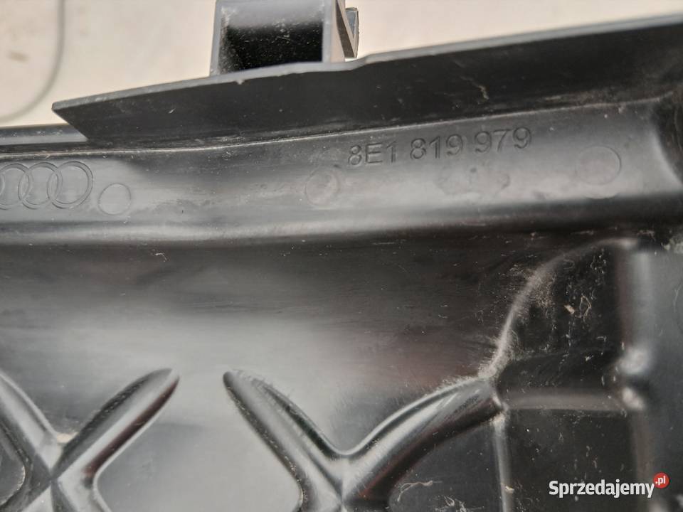 Audi A4 B6 B7 osłona filtra pyłkowego kabinowego Rok produkcji 2004 Szczerbice