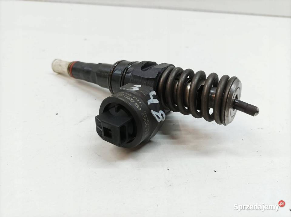 POMPOWTRYSKIWACZ 038130073F 19 TDI VW Volkswagen