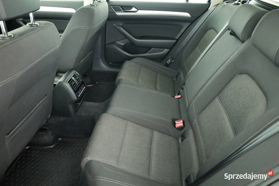 VW Passat 15 TSI nawigacja Piaseczno