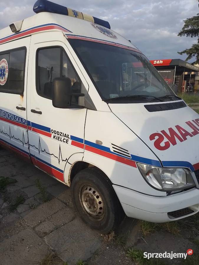 Mercedes Benz karetka ambulans świętokrzyskie Starachowice
