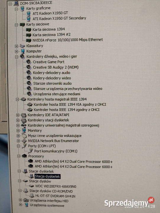 komputer monitor pad głośniki klawiatura myszka 2000