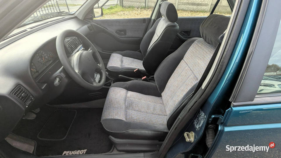 Peugeot 405 16i88OPŁACONYBezwypadkowyStan manualna Częstochowa