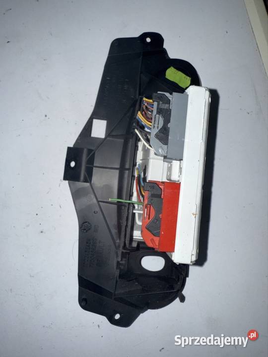 Wyświetlacz Peugeot 206