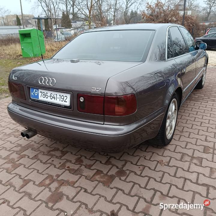 Audi A8 D2 37 1999 r V8 LPG Quattro Zadbany Warszawa