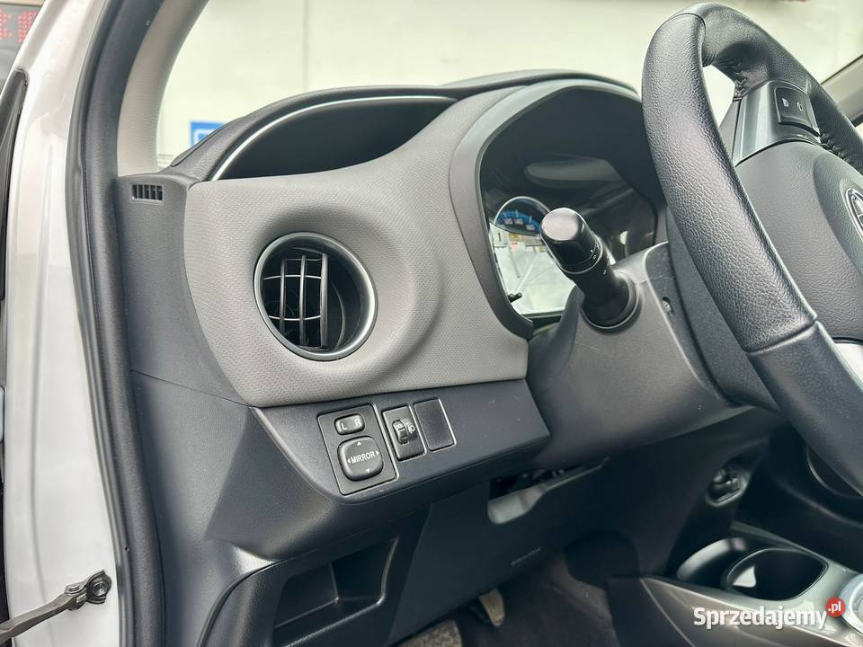 Toyota Yaris Hybrid 15 Active dolnośląskie Zgorzelec