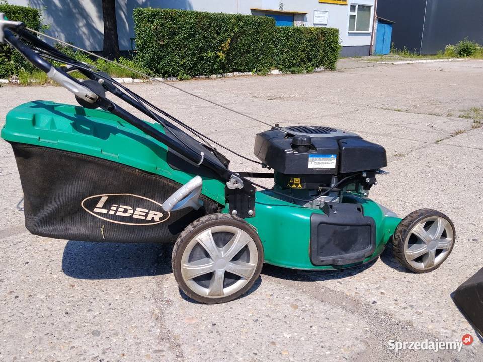 Duża kosiarka spalinowa Briggs Stratton 51 Kosiarki spalinowe Zabrze