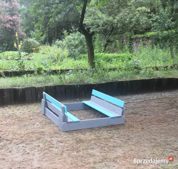 Plac zabaw dzieci huśtawka piaskownica ścianka sprzedam