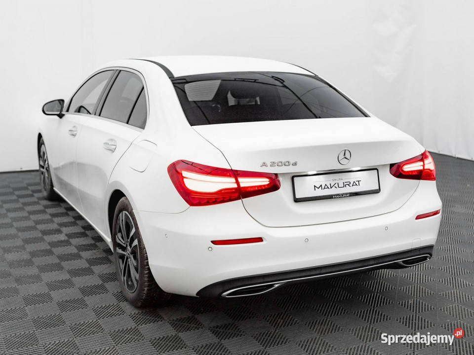 Mercedes A 200 GD8K608200 d Progressive 8GDCT lakier metallic pomorskie Pępowo