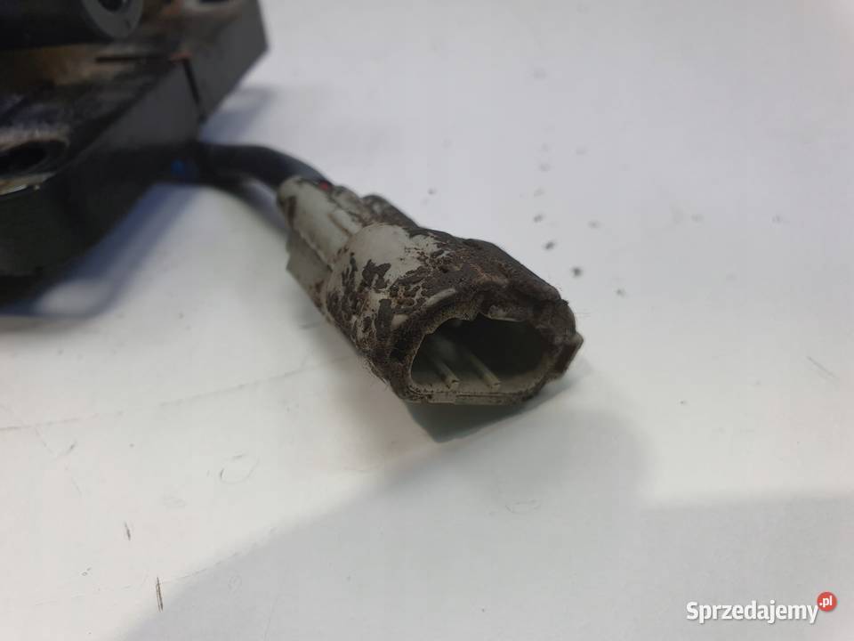 CEWKA ZAPŁONOWA Subaru Legacy II 20 B F569 Pozostałe Rudka