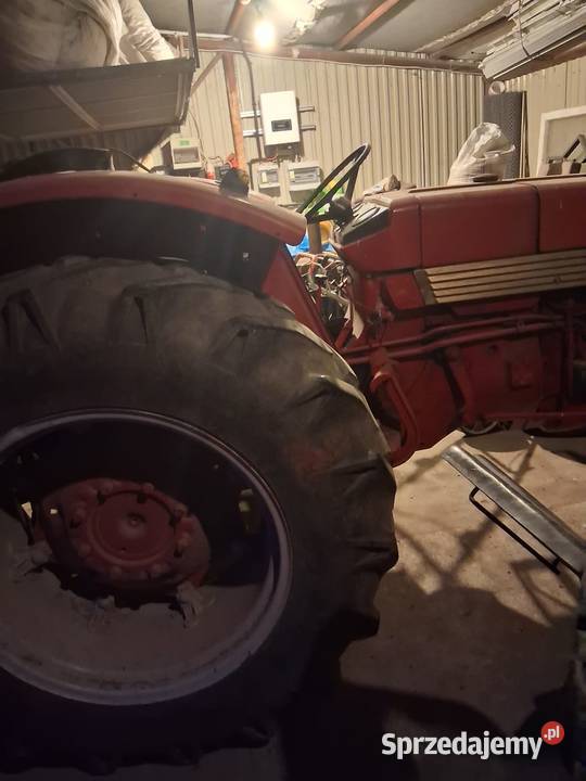 Traktor International 523 Okrężnica