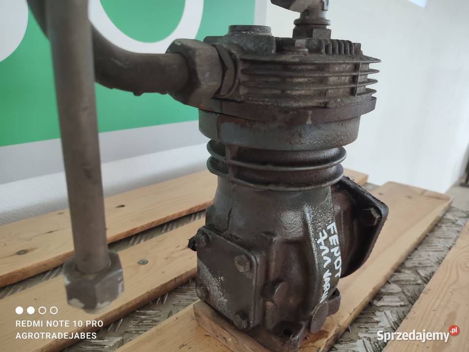 Sprężarka powietrza F716880010060 Fendt 711 Wilkowo