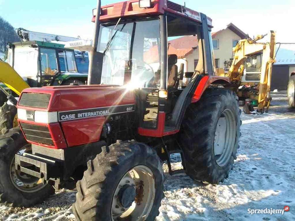 case international 695 Nowy Sącz