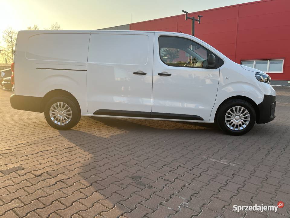 Toyota Proace XL wynajem z wykupem w kwocie 2490 ProAce Warszawa