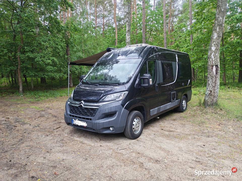 Kampervan 4 osób oryginalna zabudowa Salon Rok produkcji 2017 warmińsko-mazurskie sprzedam