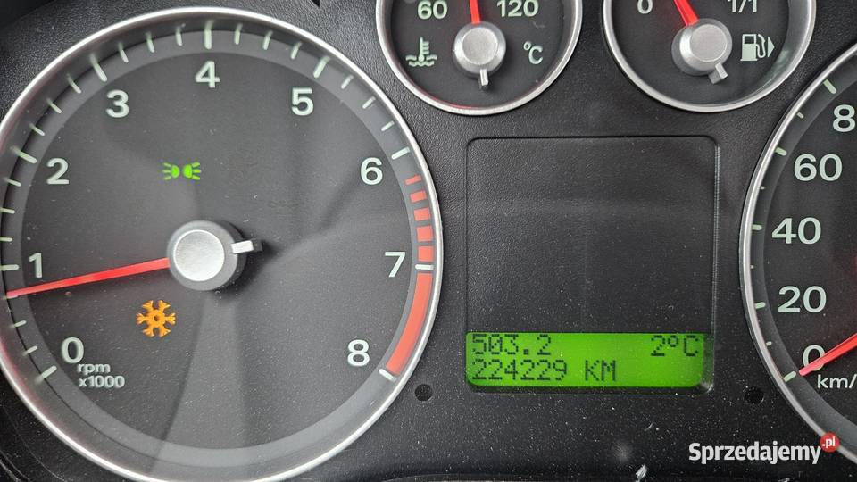 Ford Focus Cmax 1benzyna 115 ESP Krobia