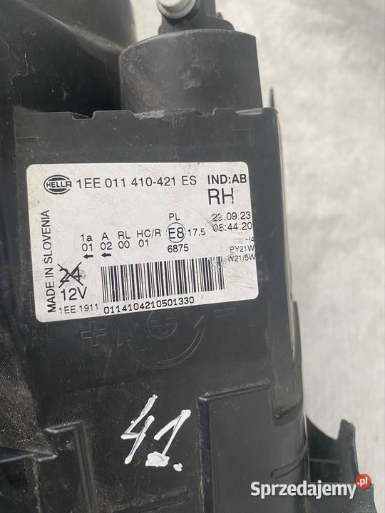 RENAULT TRAFIC III LAMPA PRZEDNIA PRAWA ORYGINAŁ Jasienica