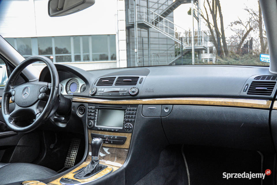 MercedesBenz Klasa E W211 30CDI 224 Automat